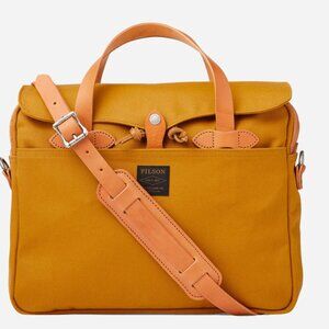 Filson ‘The Original Briefcase’ in Chessietan